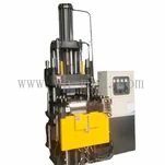 Màquina de modelat per injecció de goma